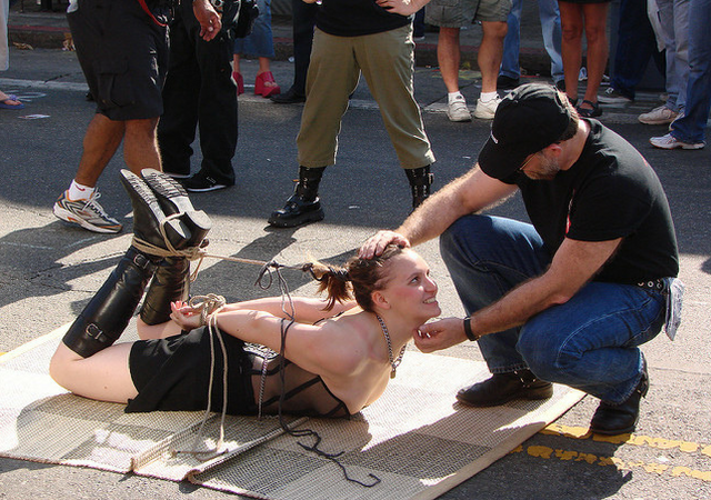 Bondage Knoten Und Fesseln